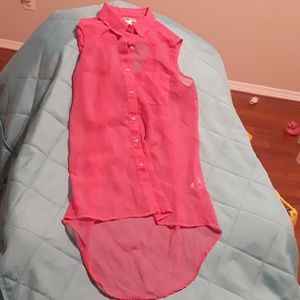 Sheer sleeveless hi lo